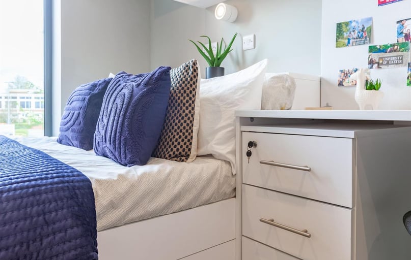 Heavitree Road, St Sidwells, Exeter - Image 1